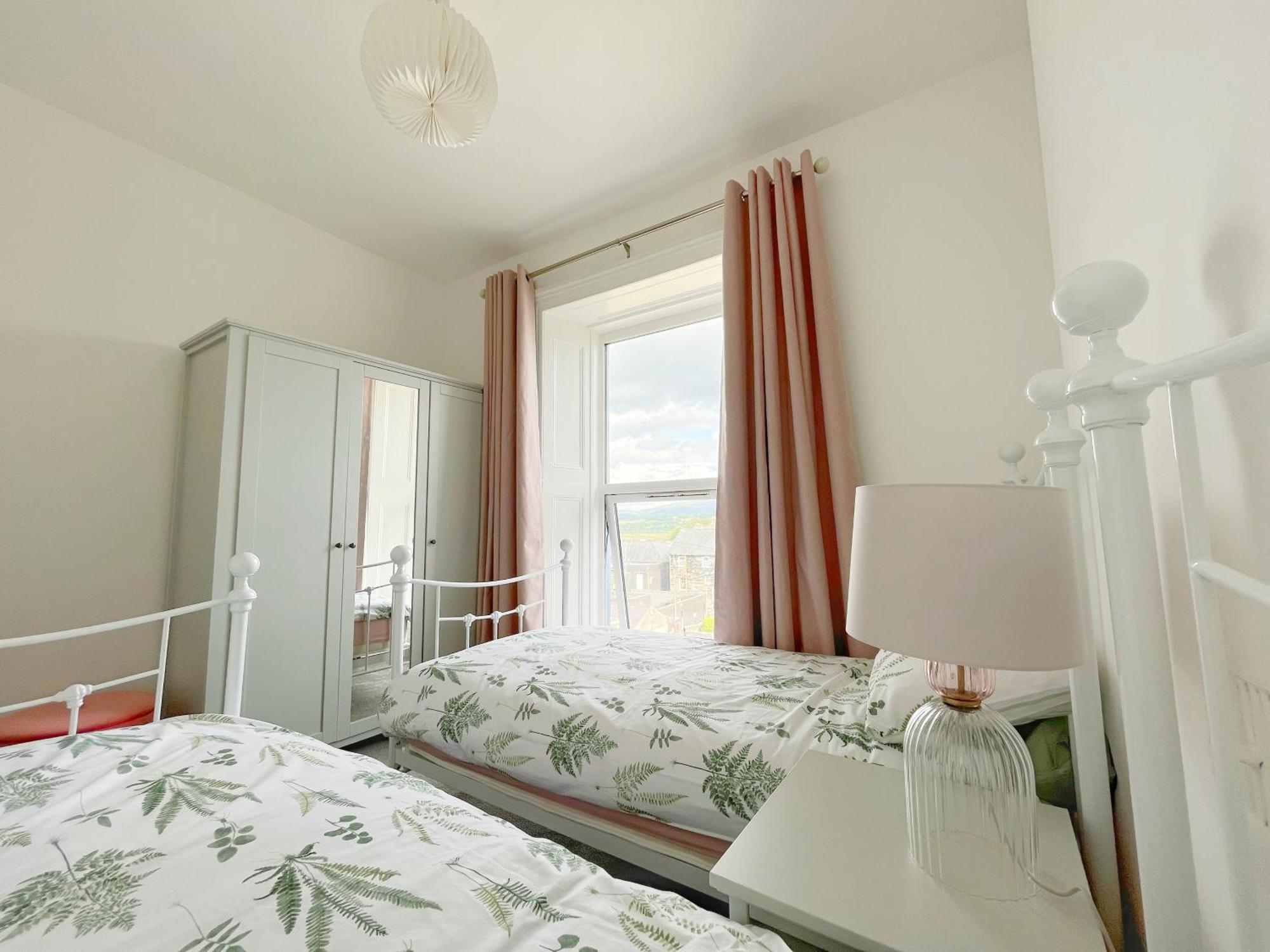 Porthmadog, Sleeps 11, 5 Bedrooms, 5 Bathrooms, Mountain Views Exterior foto